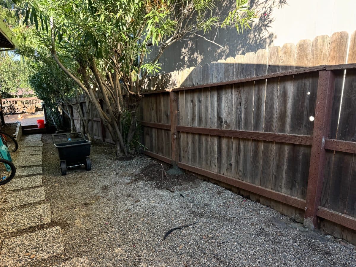 Cedar Wood Fence installation